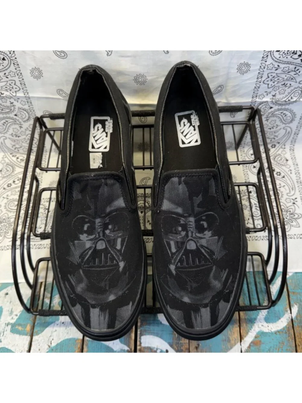 Vans x Star Wars Darth Vader Classic Slip On Shoes Black Men's Sz 10.5 EUC